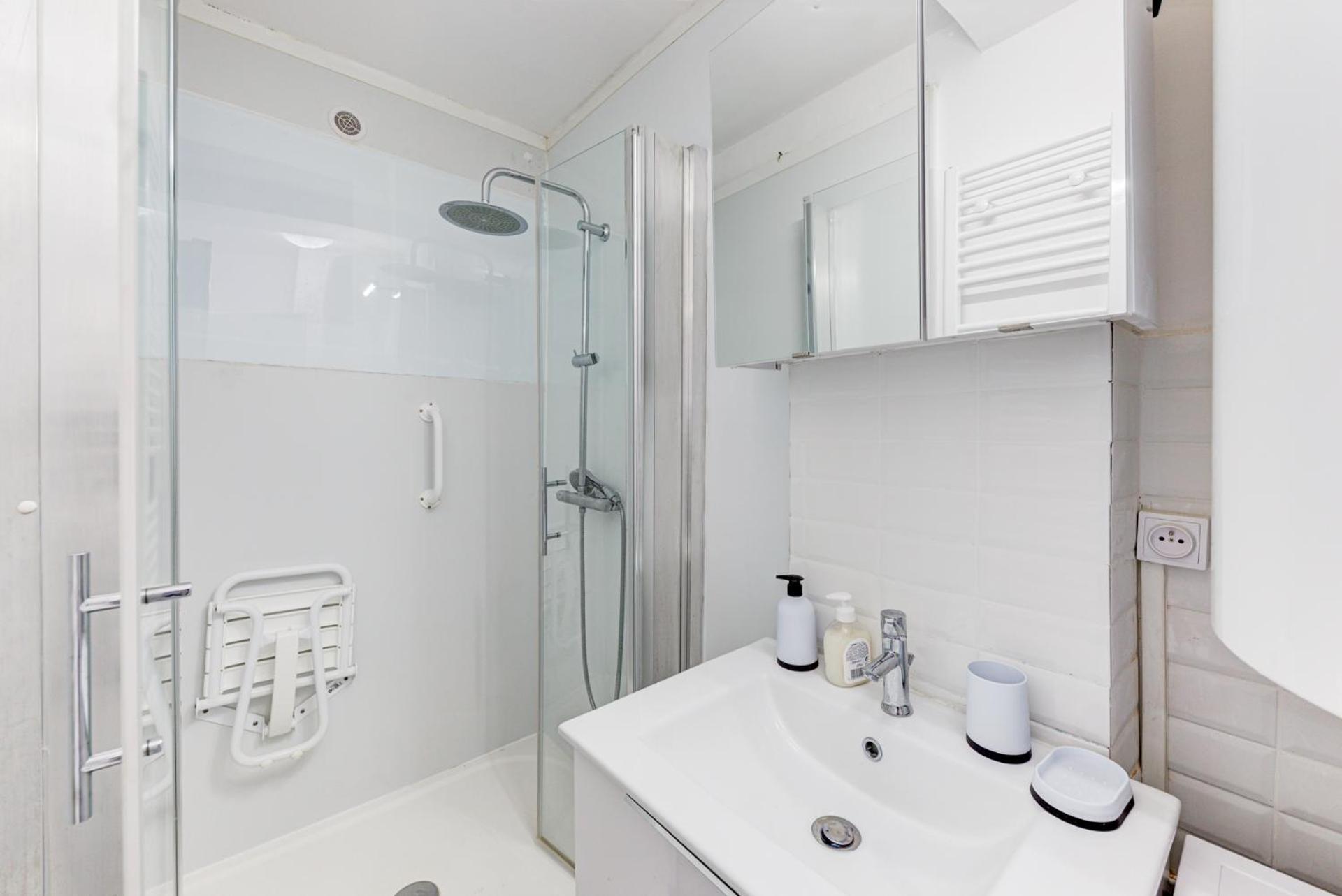 圖盧茲 Le Central - Chambre Privative Avec Salon Et Terrasse Privee酒店 外观 照片